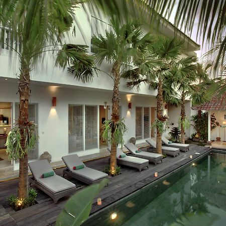 Room & Vespa 4 Seminyak Zewnętrze zdjęcie