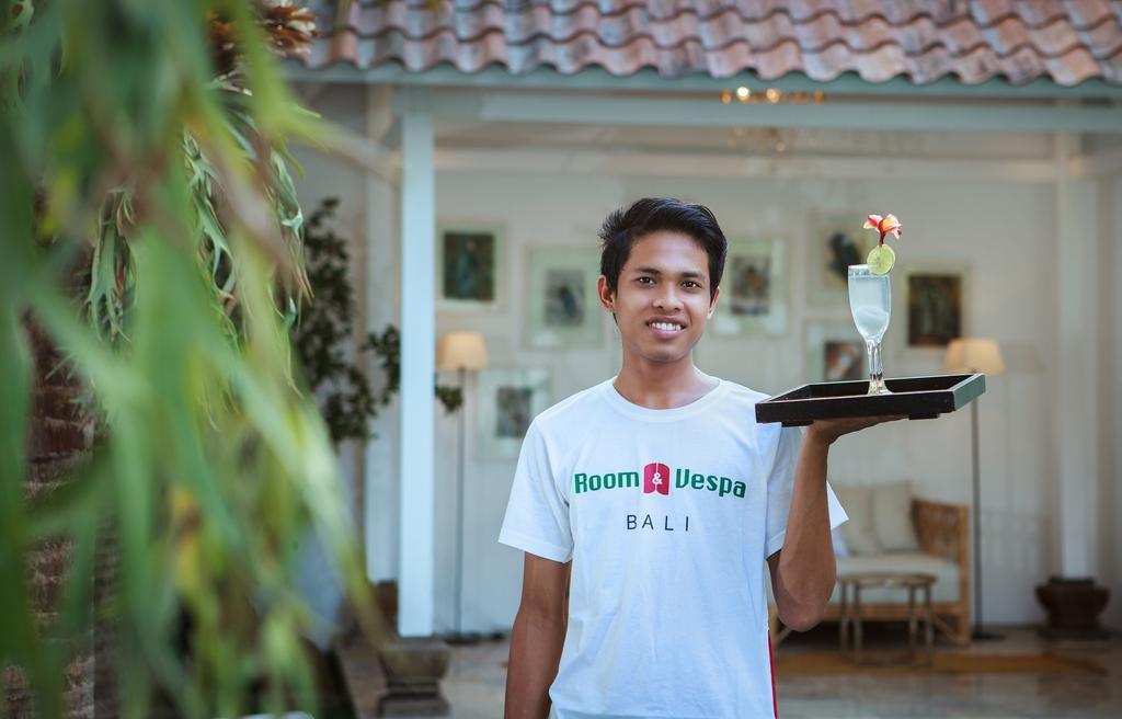 Room & Vespa 4 Seminyak Zewnętrze zdjęcie